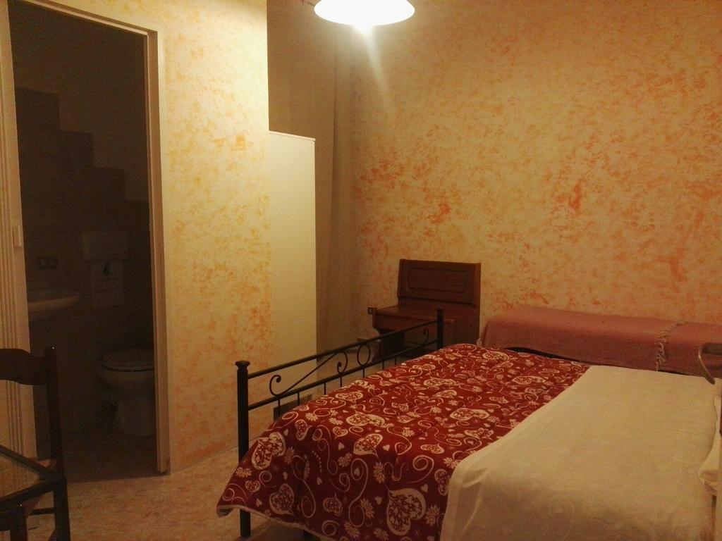 فندق Residenza Laterano روما المظهر الخارجي الصورة